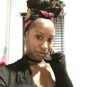 Meet your Posher, Cecily